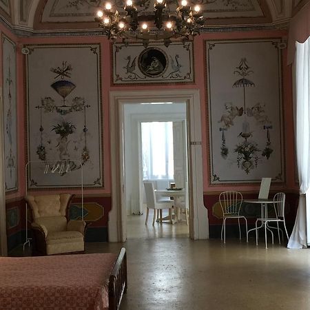 Palazzo Doxi Fontana Dimora Storica Lägenhet Gallipolli Exteriör bild