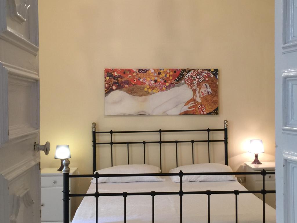 Palazzo Doxi Fontana Dimora Storica Lägenhet Gallipolli Exteriör bild